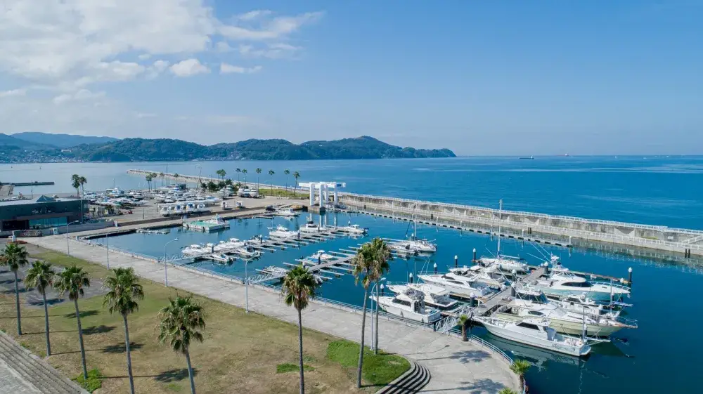 マリーナスタッフ募集 和歌山マリーナ