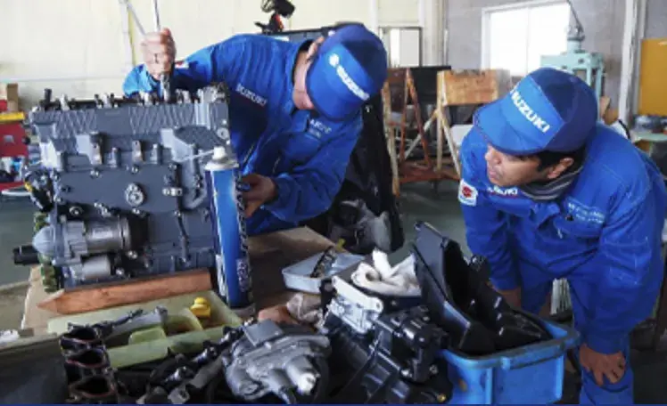 スズキマリーナ富山 整備職 スズキマリン